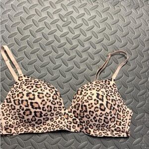 Victoria's Secret Leopard Print Bra - Tan and black size 36B push-up